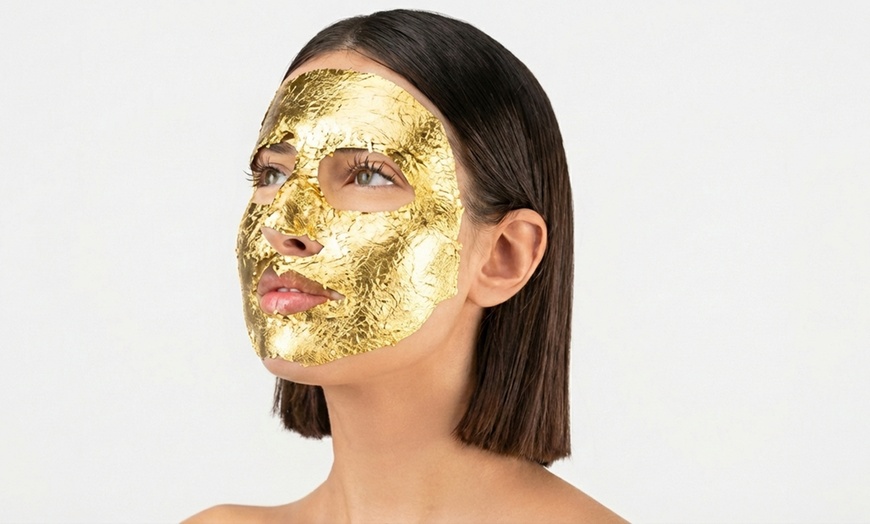 Image 4: Professional & Customized Facial Treatments 