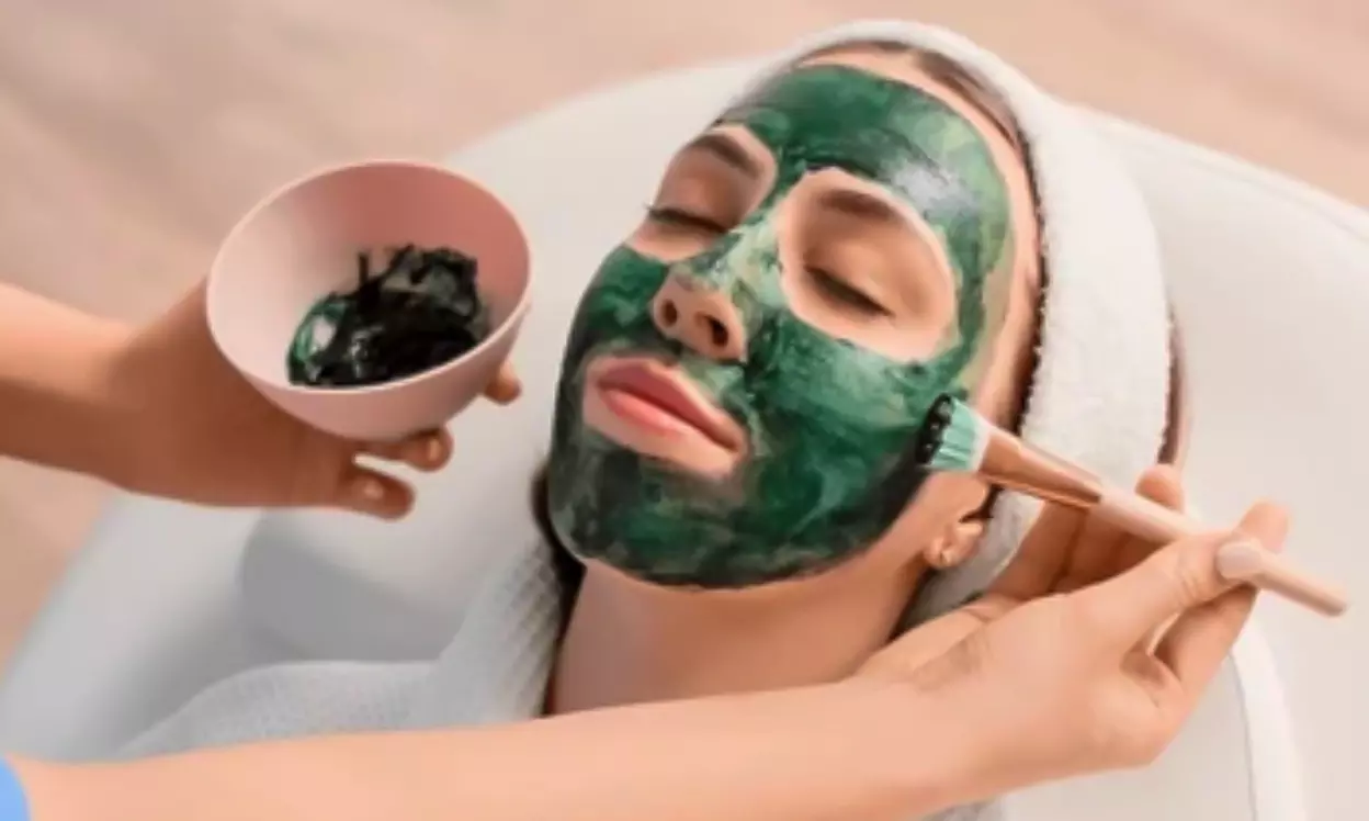 30-Minute Body Scrub w/ Optional Signature or Deluxe Hydrating Facial