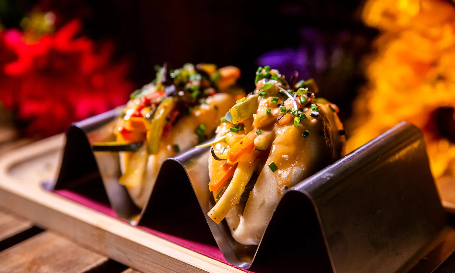 Menú mediterráneo para 2 personas con 6 platos a elegir y bebida