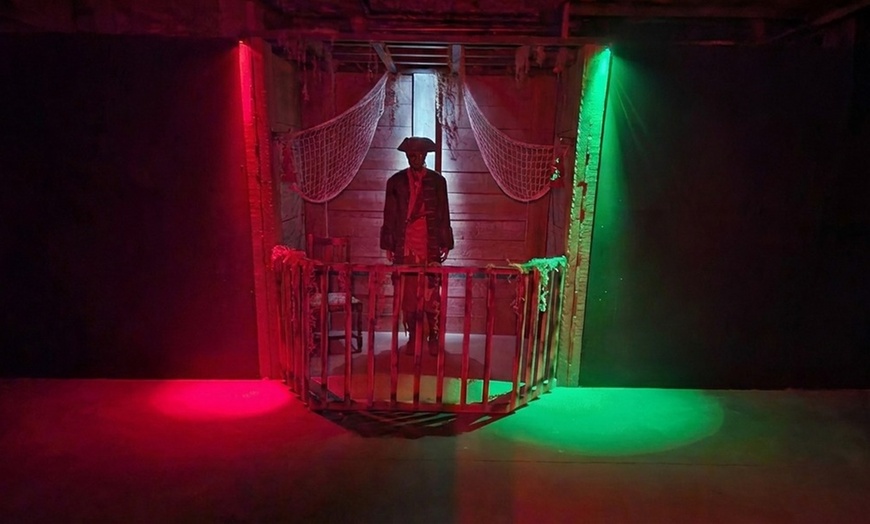 Image 3: Thrilling Haunted House Attractions for One, to Six - Savannah, GA