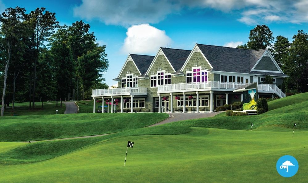 Plan your summer escape with dining credit and outdoor perks