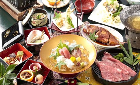 愛知　最高級みかわ牛・アワビ/三河湾を望む露天風呂/1泊2食