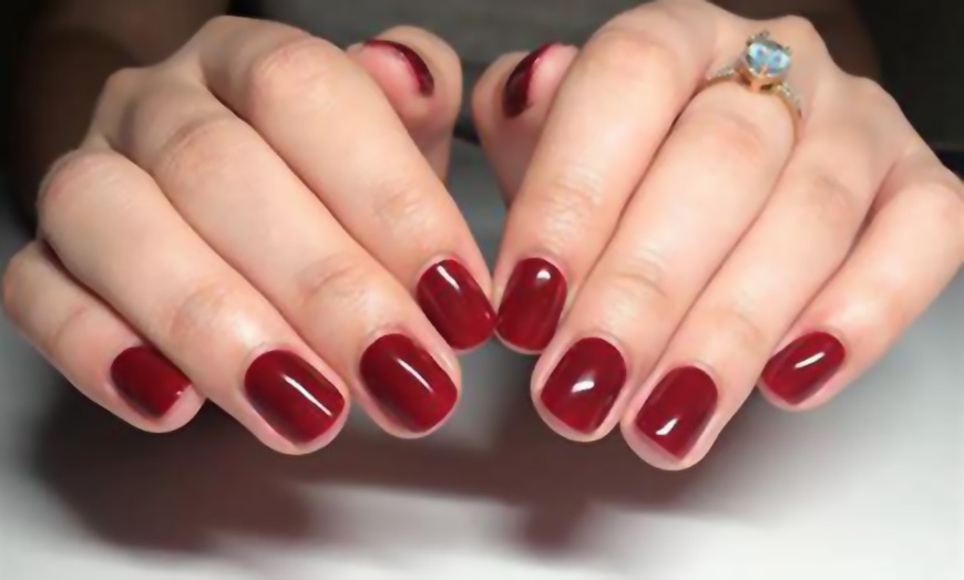 Image 1: Bis zu 38% Rabatt auf den Maniküre-Pediküre bei Elya Beauty Konzept