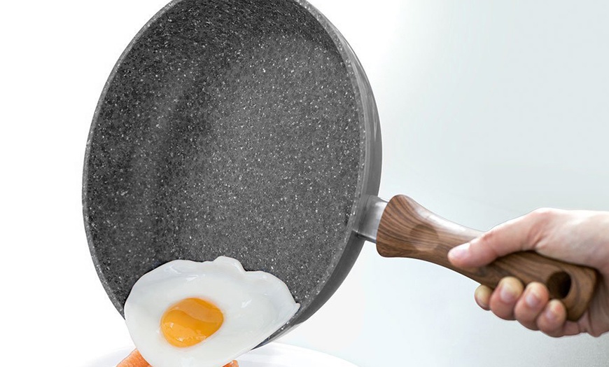 Image 2: Marble Stone Non-Stick Pan