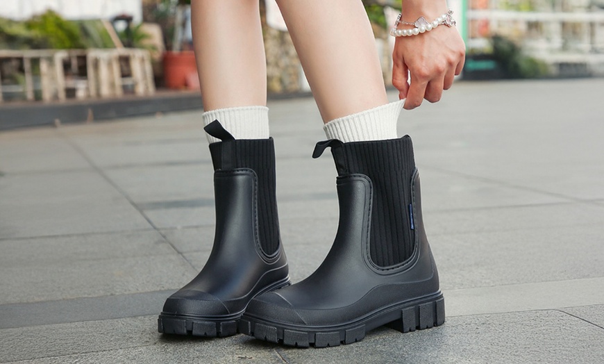 Image 5: Women's Chelsea Rain Boots