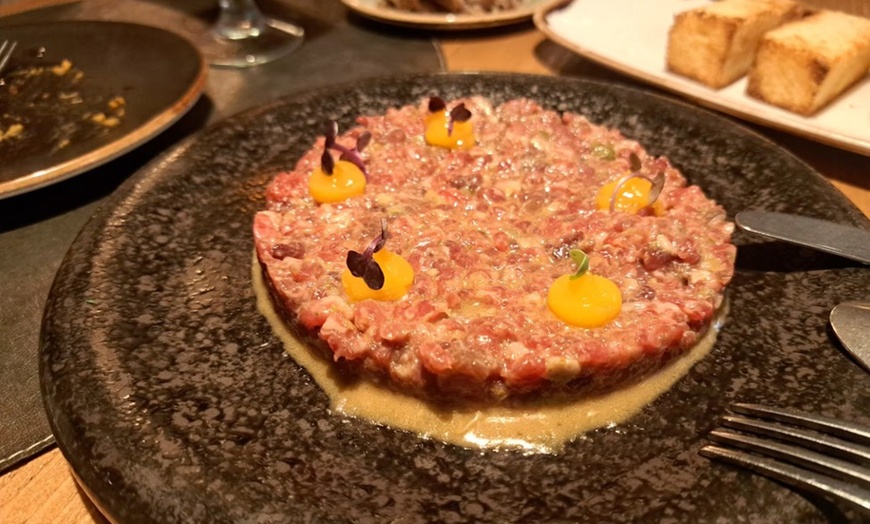 Image 32: Menú fusión a elegir entre clásico o prémium para 2 o 4 personas 