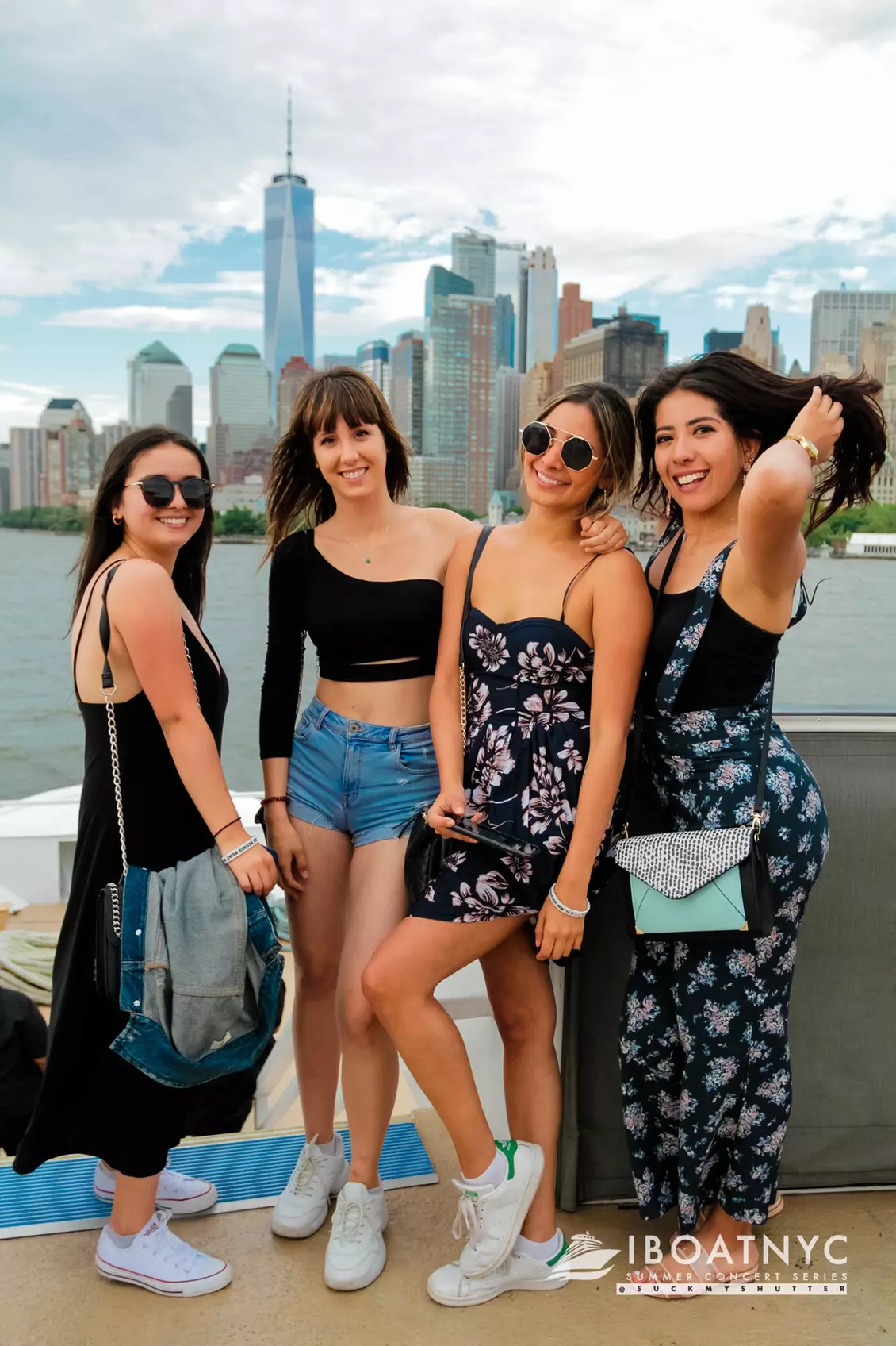 Private 60-Min Guided Boat Tour for 1, 2, 4, or 6 Guests 