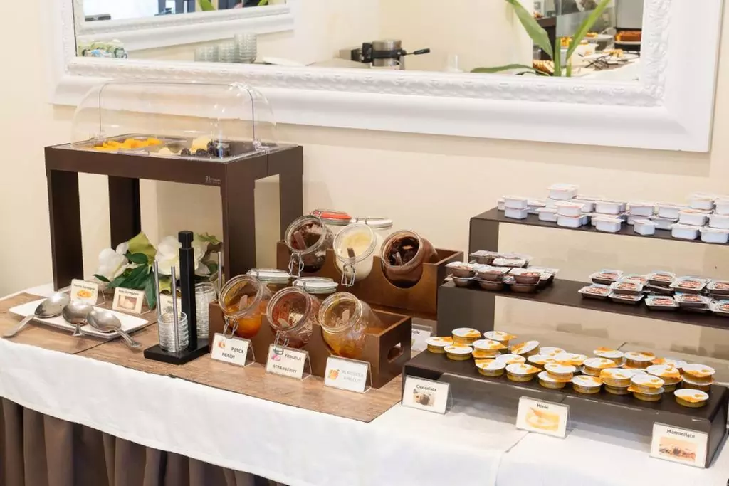 Montecatini Terme: Doppel- oder Zweibettzimmer mit Frühstück