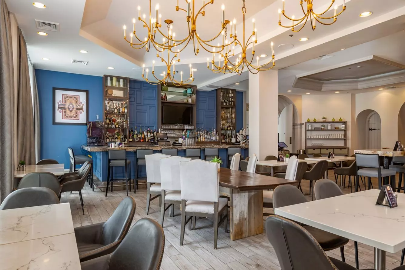 Member Pricing: 4-Star Hotel in Orlando Near Universal Boulevard 
