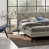 Image 34: Letto imbottito in tessuto con doghe in legno e vano contenitore