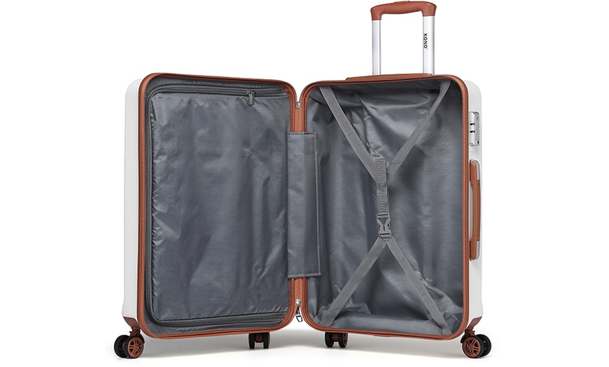 Image 10: Reisset, bestaande uit handbagagekoffer, weekendtas en toilettas