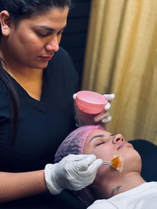 One 60 Minute Facial Session for One - Dinalash