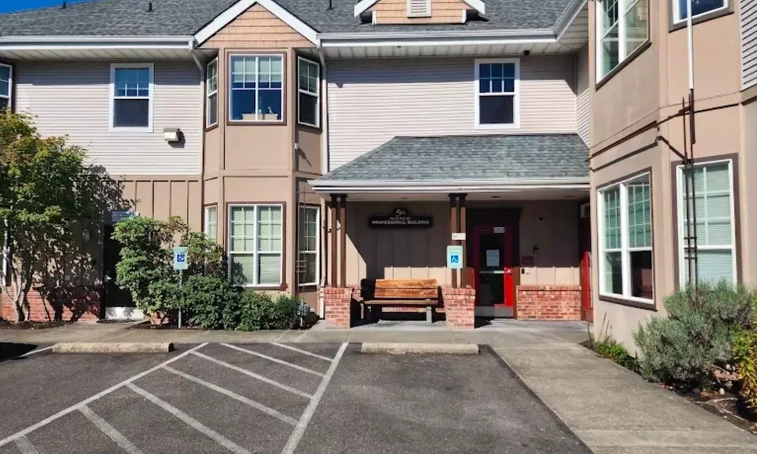 Relax with 1, 3, or 5 Massage of Your Choice (60 Min)