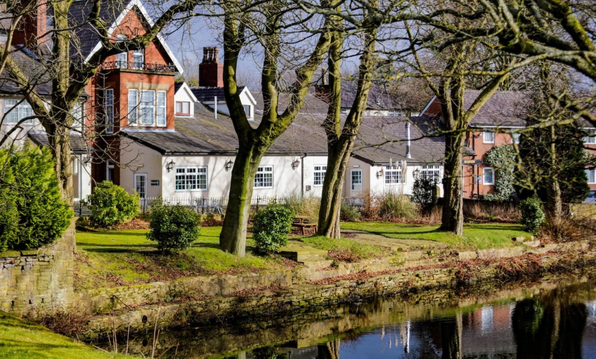 Image 15: Greater Manchester: Stay with Breakfast