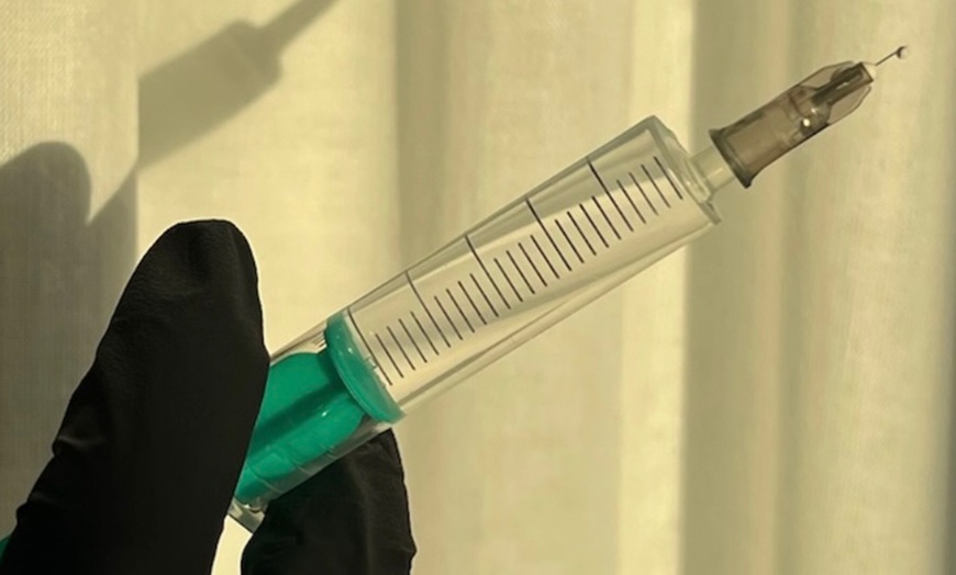 Image 2: Injektionslipolyse im Gesicht oder am Körper für 1 Person