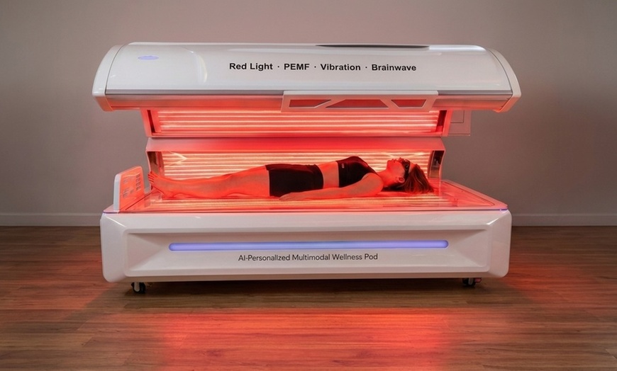 Image 9: 70-Minute AI and Therapist Hybrid Massage with Red Light Recovery
