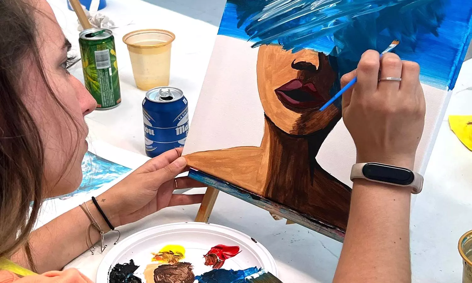 Taller de pintura acrílica para 1 o 2 personas con bebida y picoteo