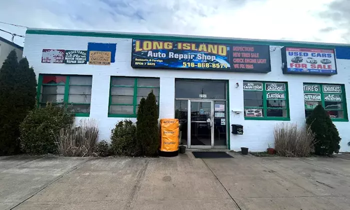 Efficient Conventional, Synthetic Blend, or Full Synthetic Oil Change