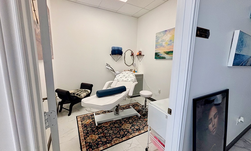 Image 3: Enhance Your Look: A Lash Lift (45-Min)w/ Optional Lash Tint (60-Min)