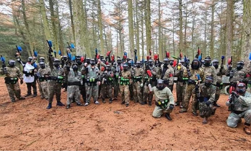 Image 4: Paintball Day with 100 Paintballs