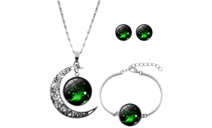 Image 7: Zodiac Jewellery Set