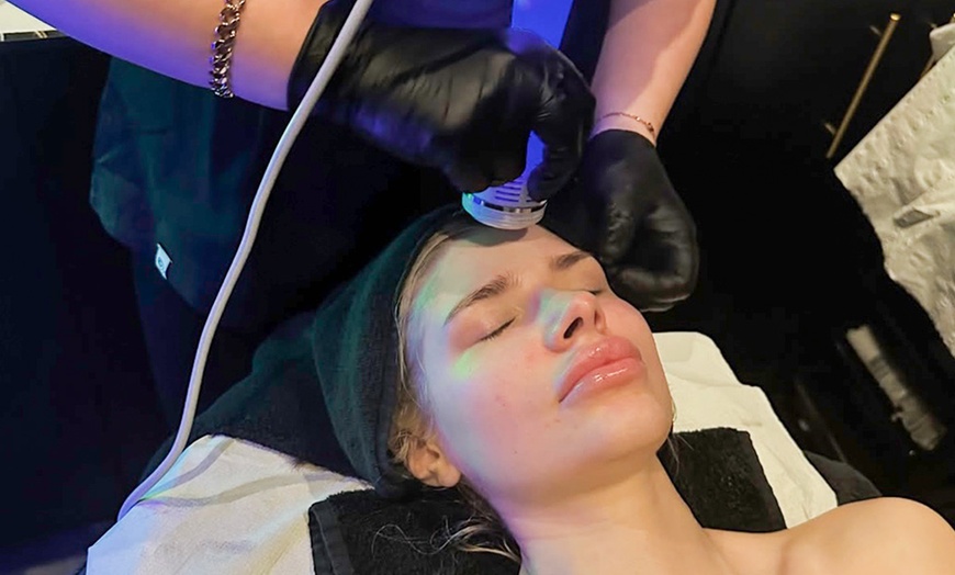 Image 1: Signature Glow Hydrafacial - Skin Analysis, Cleanse, LED & Hydration