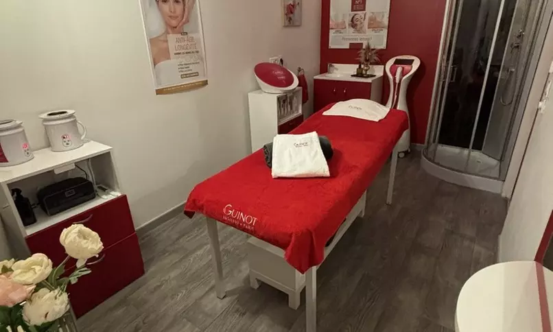 Soin du visage infusion à l'acide hyaluronique, jeunesse ou anti-âge