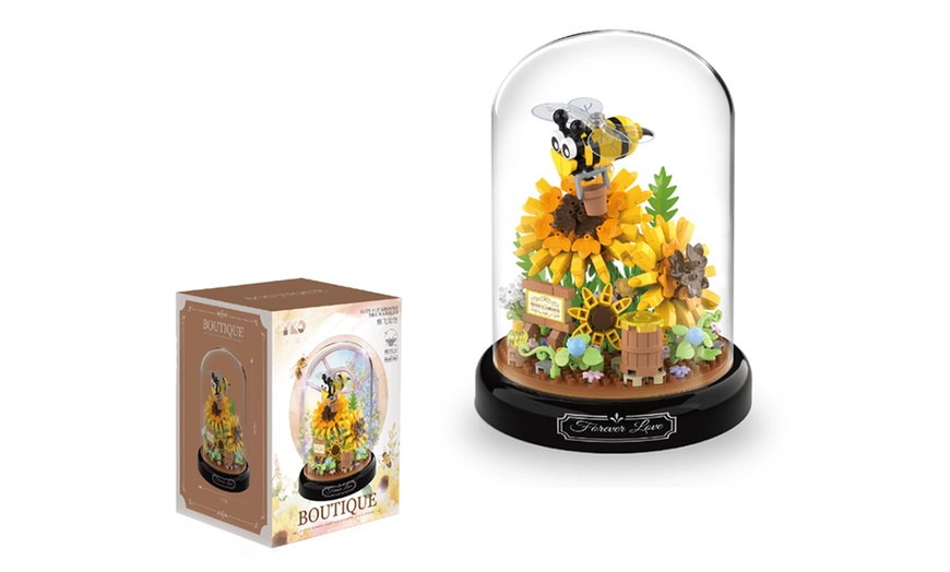 Image 3: Ensemble de blocs de construction insectes et plantes