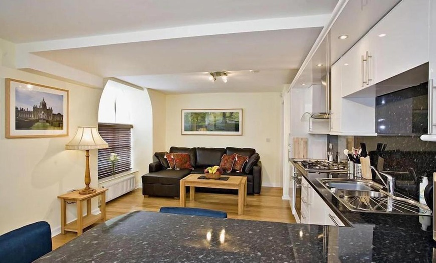 Image 7: West Yorkshire, Hebden Bridge: 4* Apartment Stay with Breakfast & Prosecco