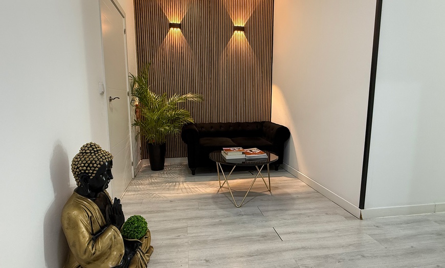 Image 5: Sesiones de depilación láser diodo en zona a elegir en Clínica Rivera