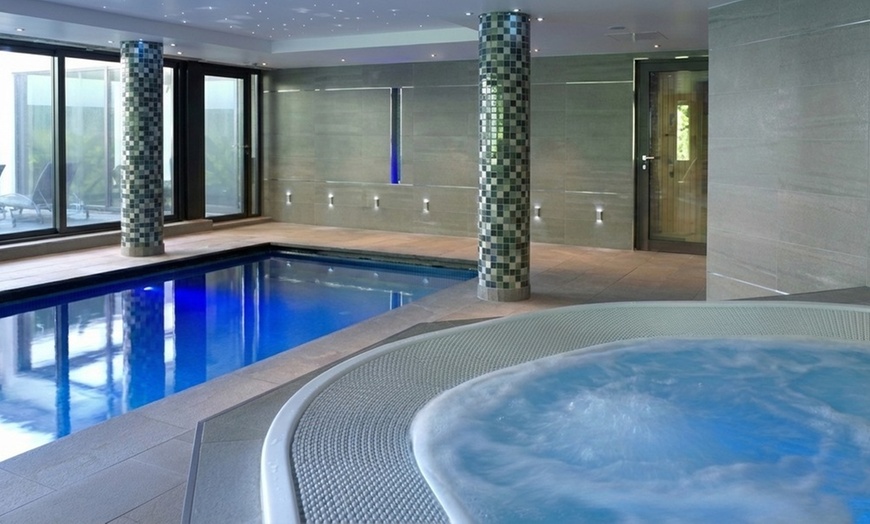 Image 7: 1 mois aux thermes et accès fitness 