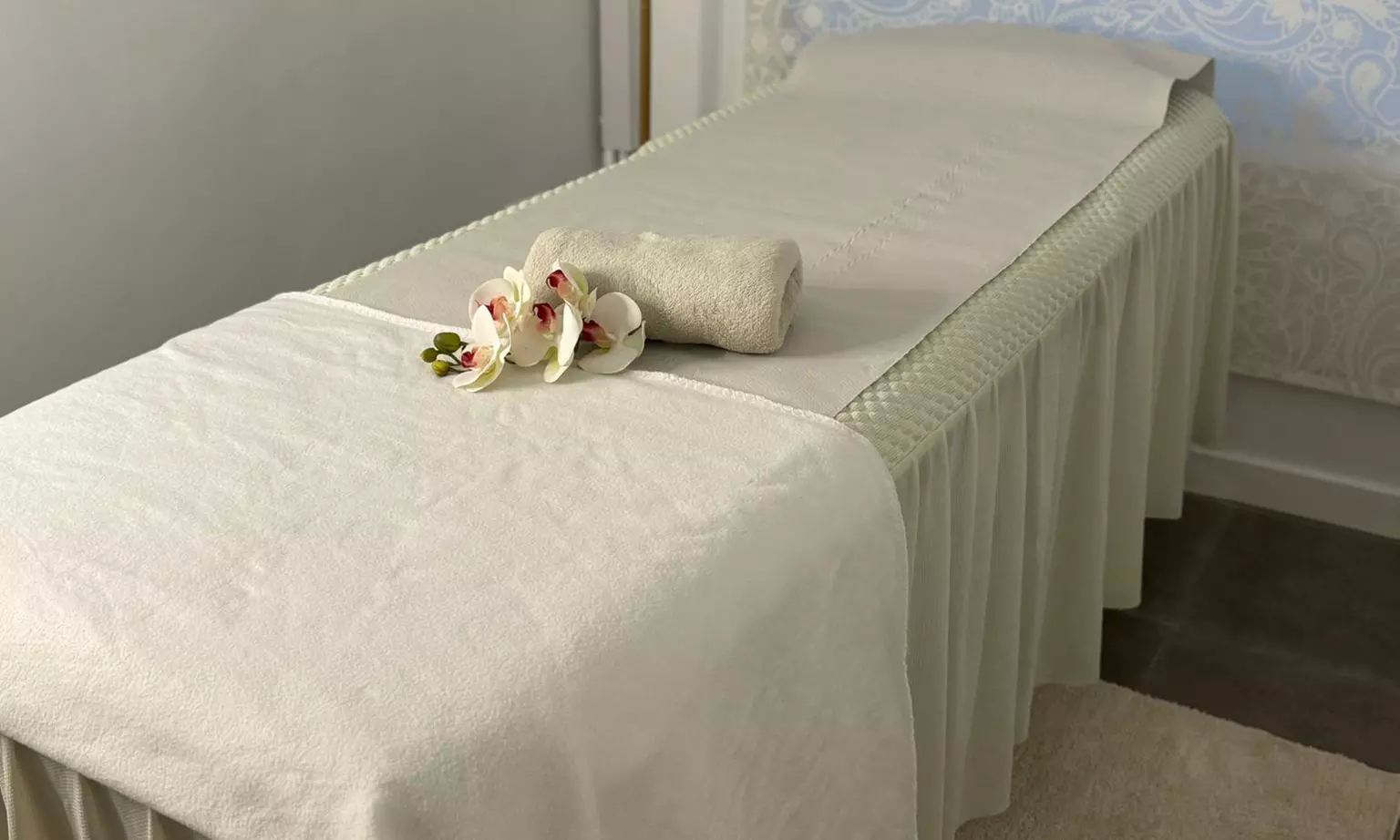 Extensiones de pestañas con opción a diseño y depilación de cejas