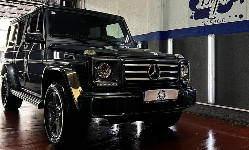 Image 5: Lavado de coche interior y exterior con opción a encerado o tapicería