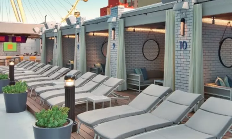 Influence, Pool Experience – 21+ Cabanas & Daybeds with a View at The LINQ 
