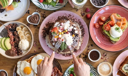 Para 2 personas: menú brunch con 2 tostas, 2 bowls o pancakes, 2 cafés o tés y 2 bebidas - Restaurante Atlanta