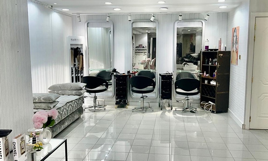 Image 2: Transform: Hairwash + Regular Blow Dry with Optional Haircut or Color