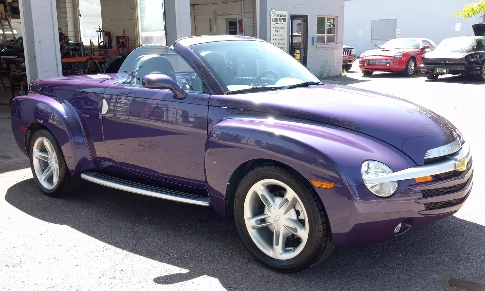 Detailing Services at Make It Beautiful Auto Detailing