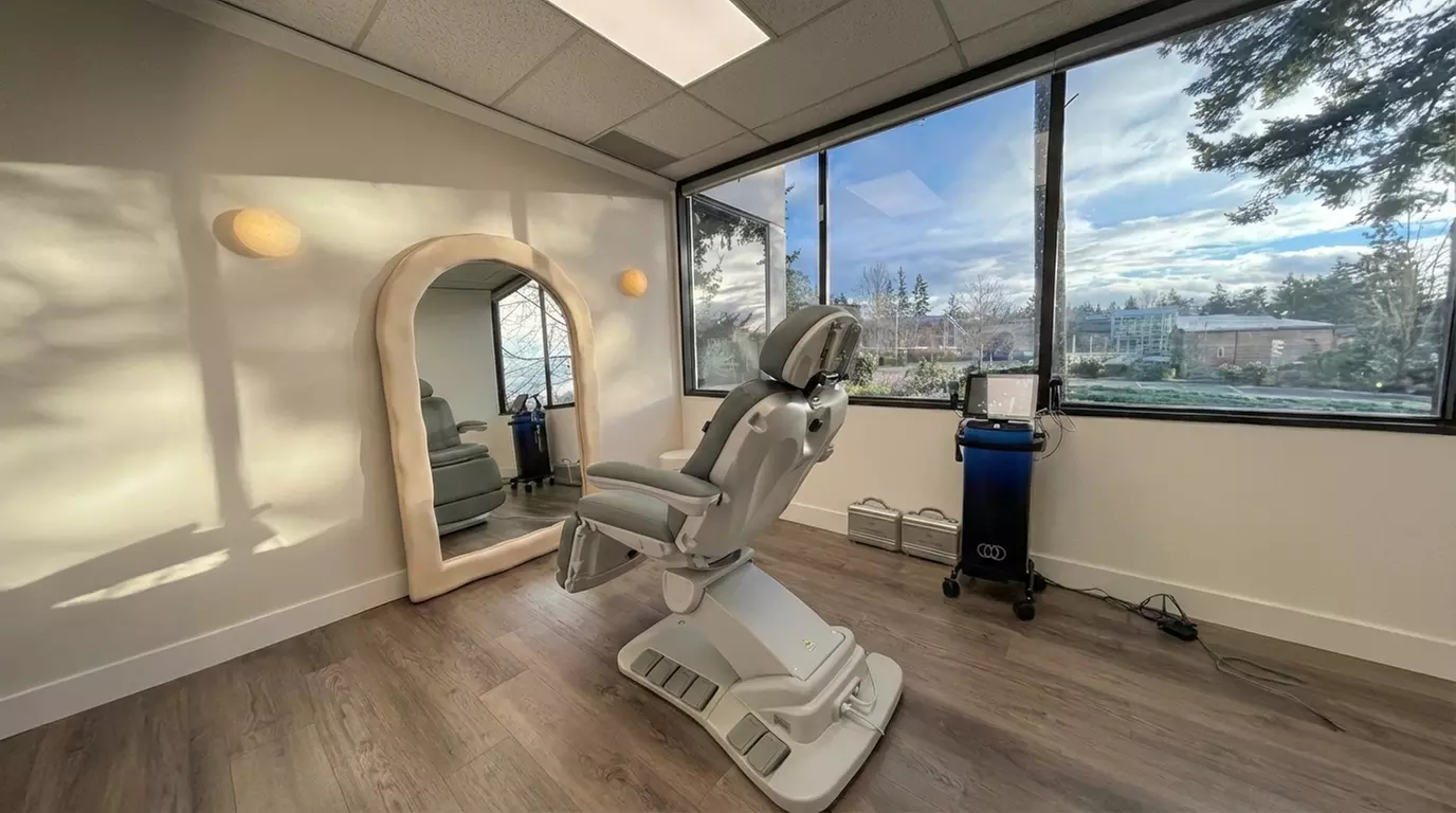 O2 Aesthetics: PRP/PRF Treatments for Enhanced Hair Growth & Youthful Under-Eye Rejuvenation (Up To 47% Off)