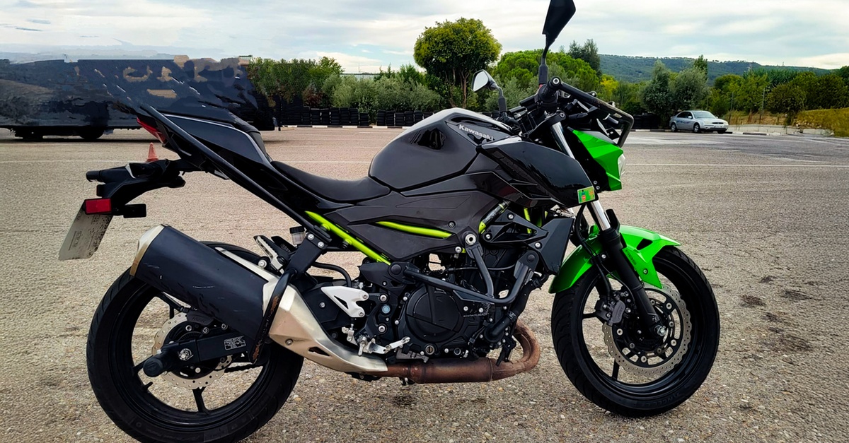 Curso de conducción de moto para obtener el carnet A1 o A2 en Madrid