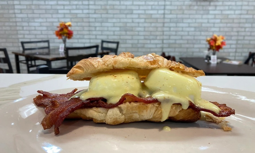 Image 7: Grab $10, $15, or $20 Toward Delicious Food & Drinks  