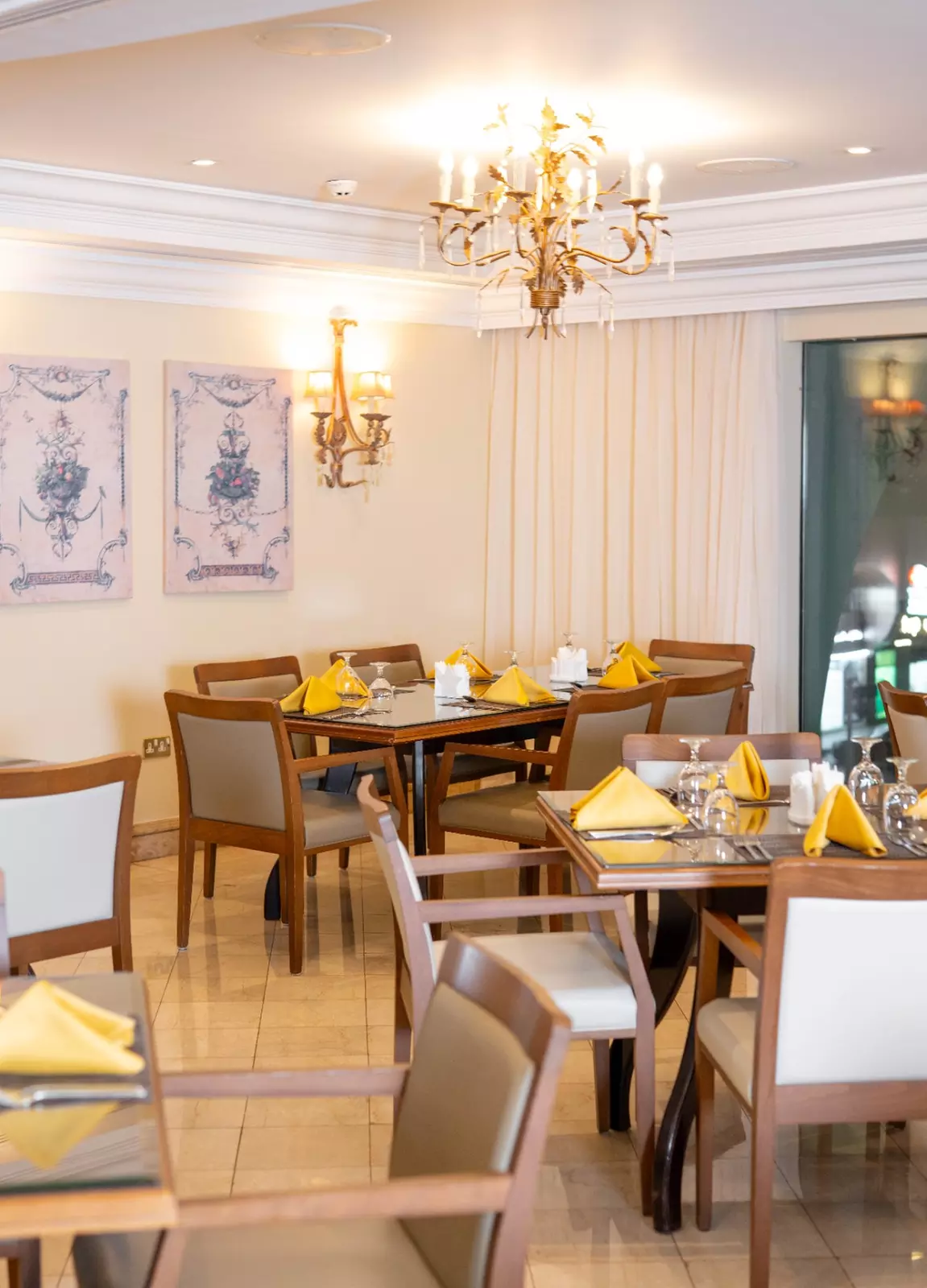 Savor a 4* Iftar Buffet for One Child or Upto Four Adults