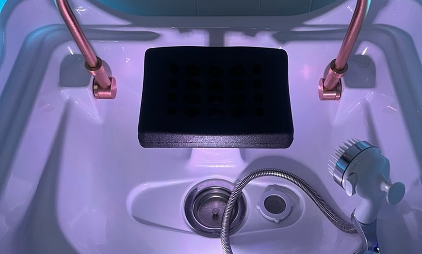 Image 8: Rejuvenating Headspa Hydrotherapy Massages | 1, 2, or 3 Sessions