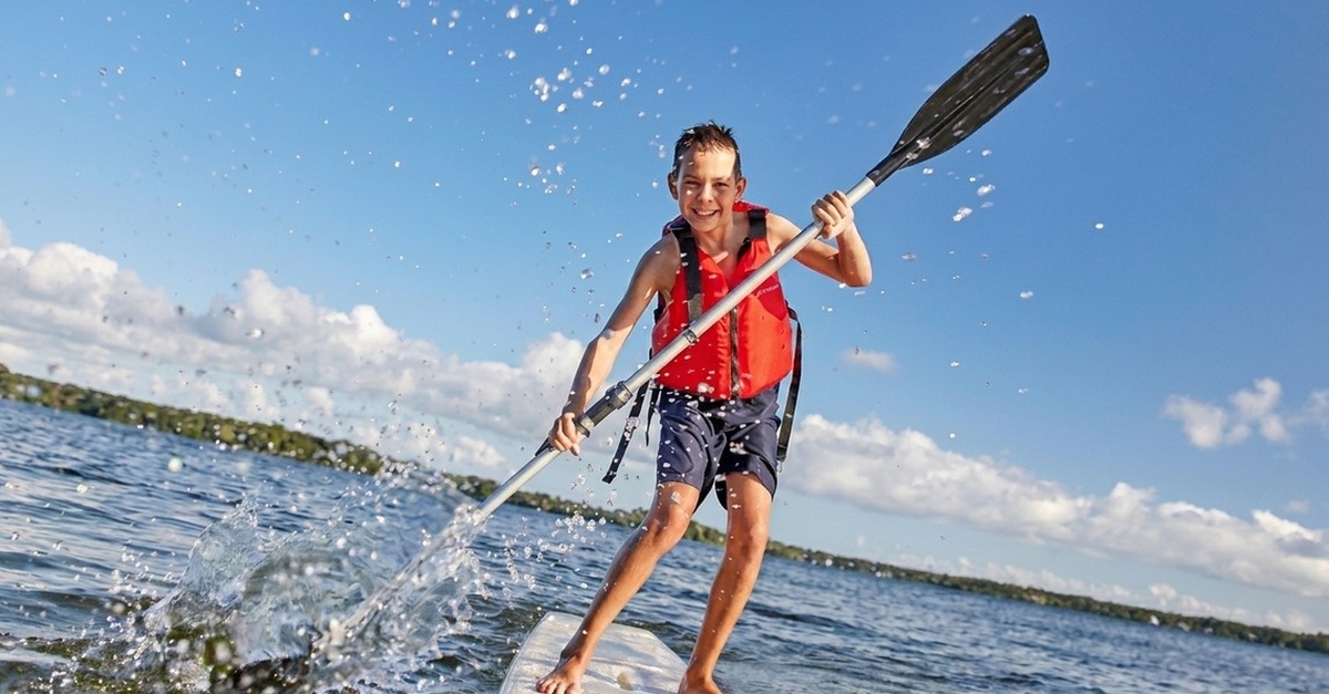 Alquiler de kayak o paddlesurf en Atalaya Isdabe, Málaga
