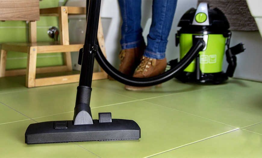 Image 9: Cecotec Conga Vacuum Cleaner