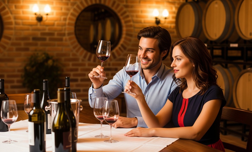 Image 1: Visita guiada a bodega con cata de 4 vinos, 2 AOVE y embutidos
