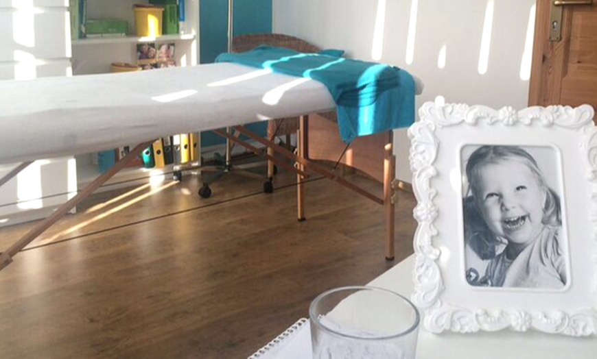 Image 2: 1 oder 2 Gesichtsbehandlungen à 45 Min. mit Microneedling & Maske