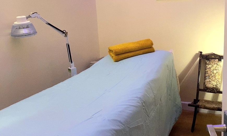 Image 3: 30 or 60 Minute Deep Tissue Massage, 60 Min Couples Massage, and More