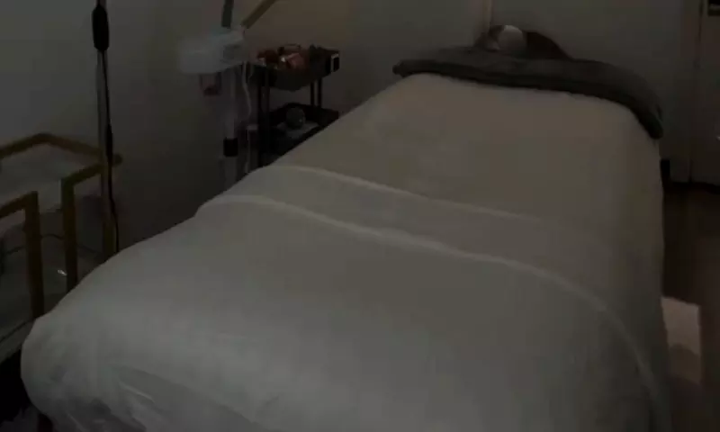 Customized Eyelash Extensions: Classic, Hybrid, or Volume