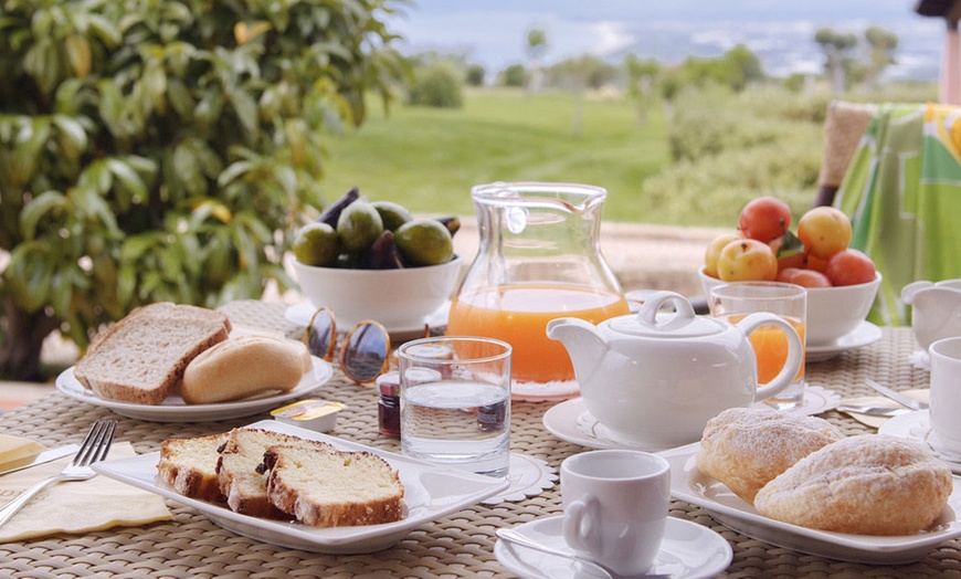 Image 10: Vibo Valentia 4*: camera doppia con colazione, mezza pensione e Spa