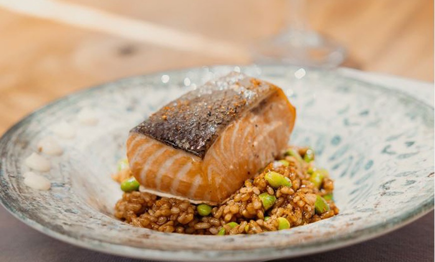 Image 8: Menú cena Mediterráneo para 2 o 4 personas